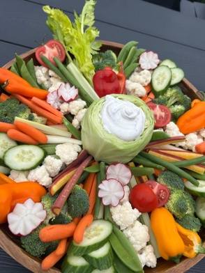 Vegetable circular swivel board