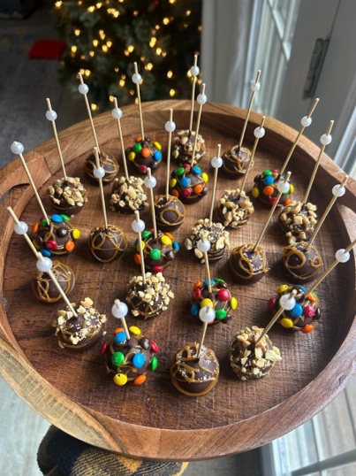 Mini caramel apples